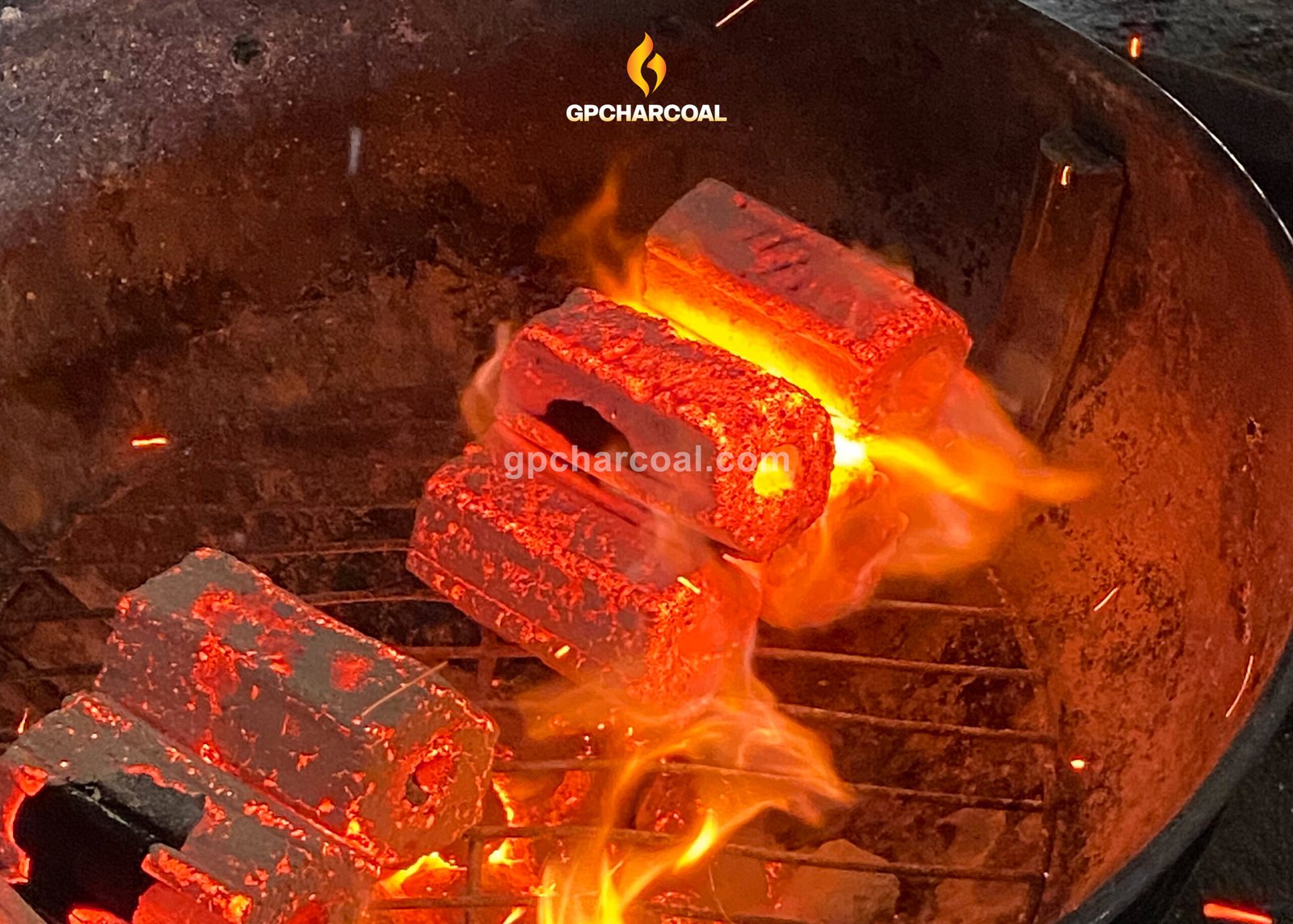 bbq charcoal briquettes